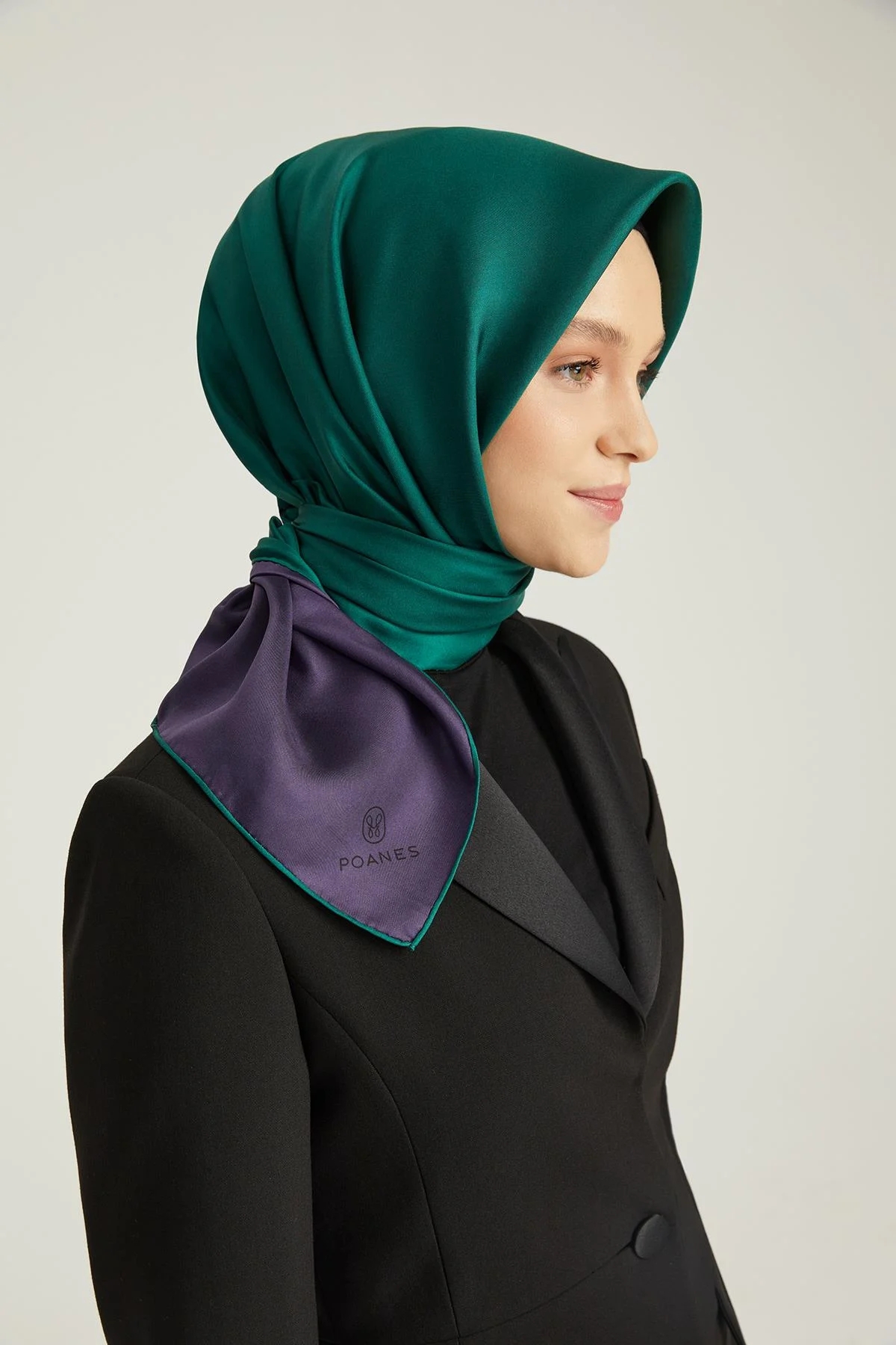 DÜZ ÇİFT TARAFLI TWILL İPEK EŞARP görseli 2