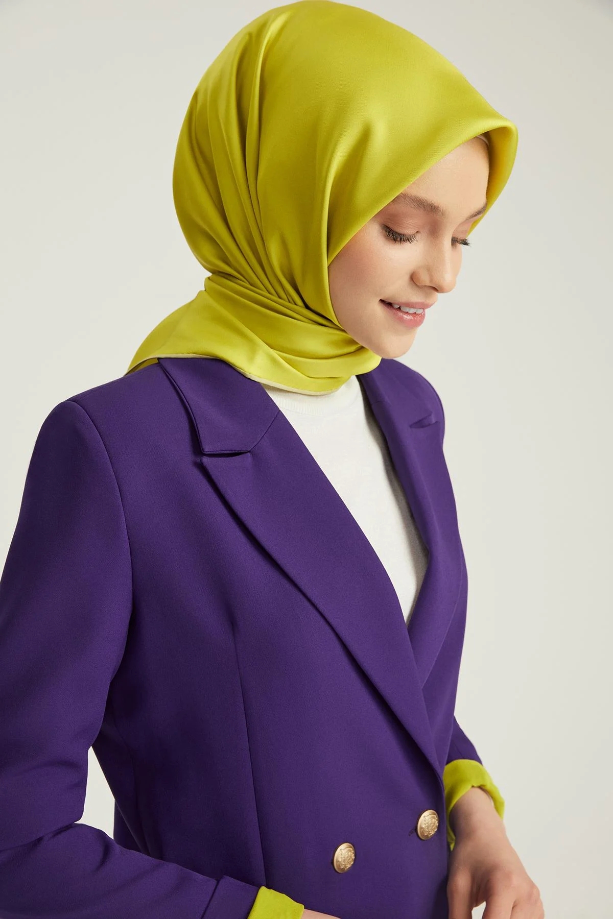 DÜZ ÇİFT TARAFLI TWILL İPEK EŞARP