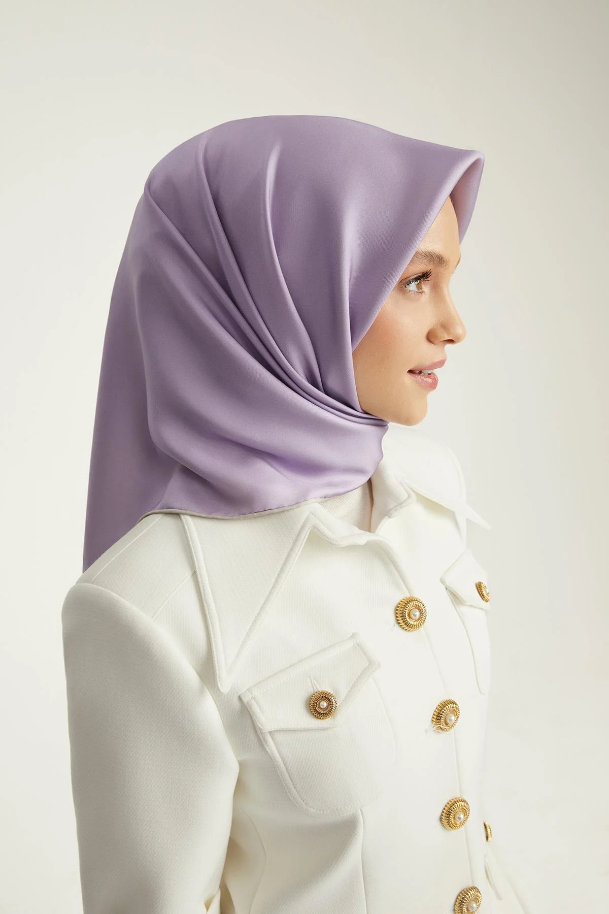 DÜZ ÇİFT TARAFLI TWILL İPEK EŞARP görseli 2